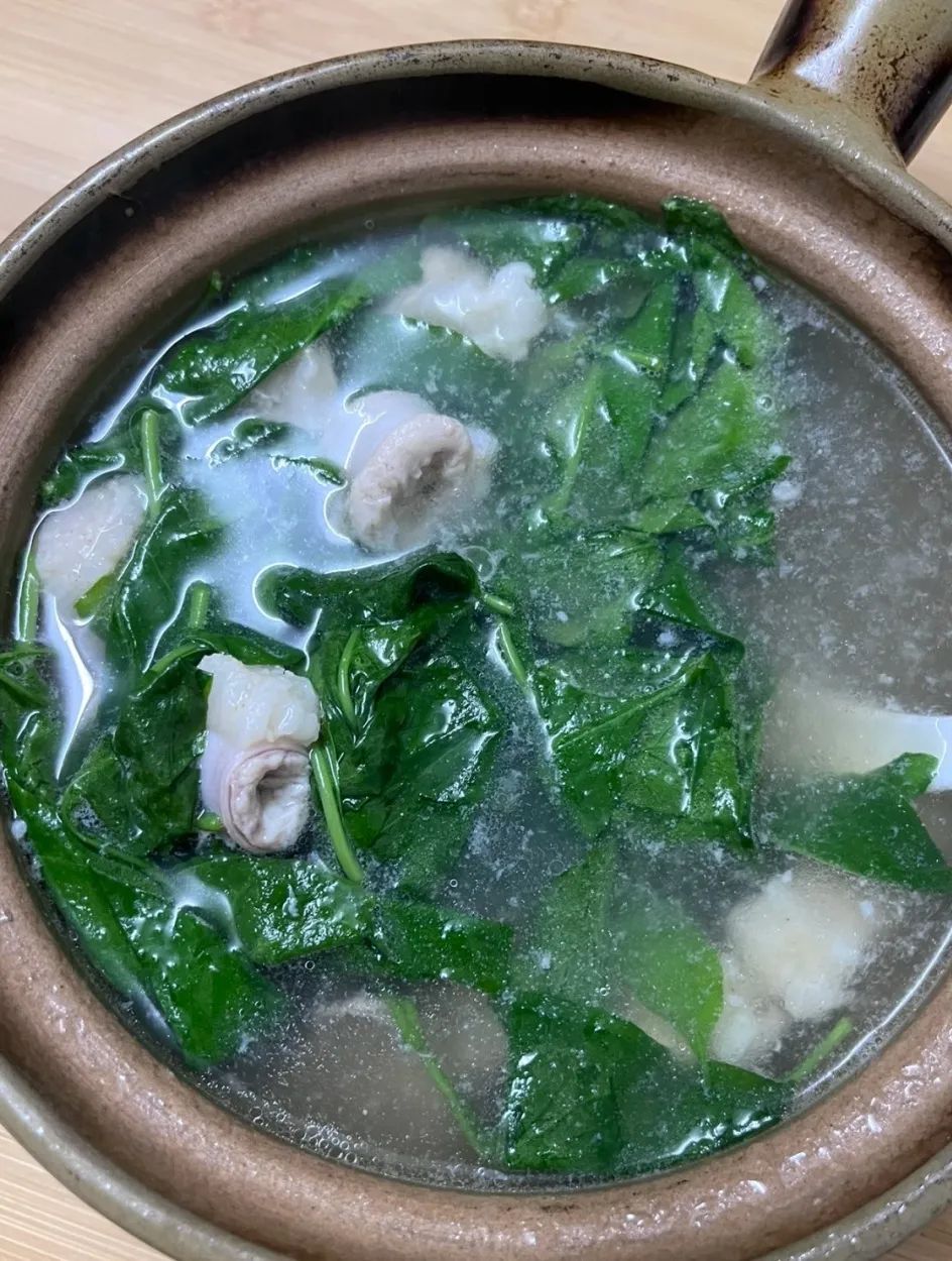 DƬ